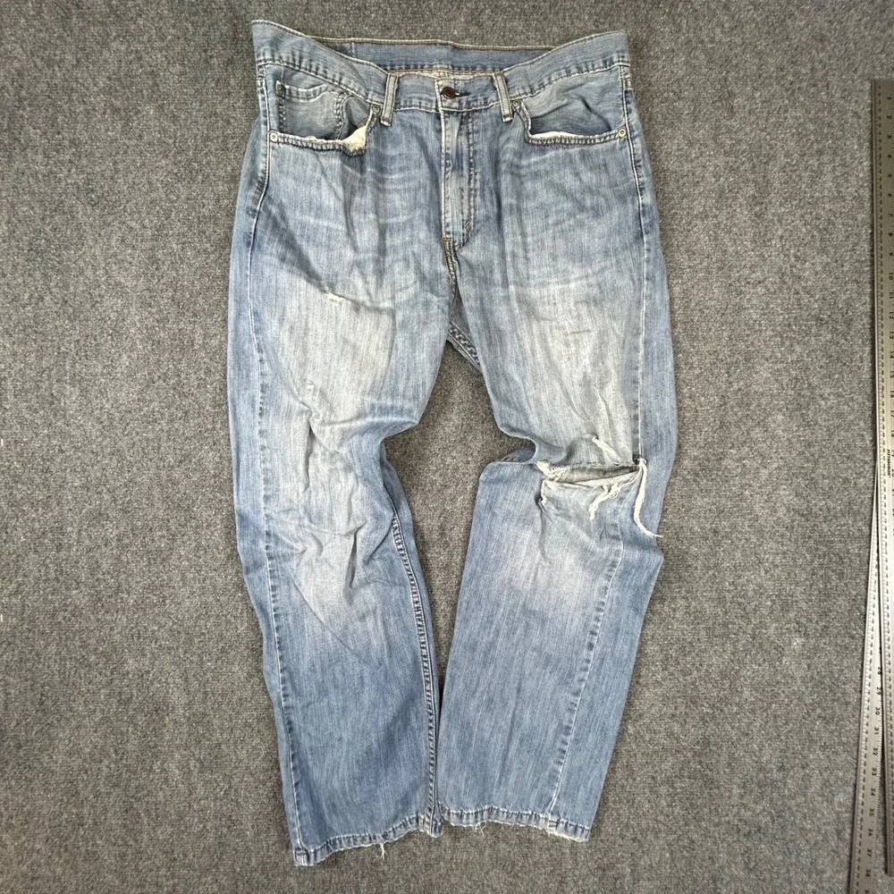 Levis 505 Regular Fit Jeans Mens 36x30 Light Wash Distressed Ripped Denim Pants
